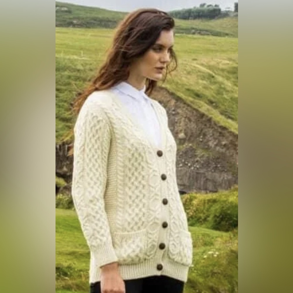 ARAN MOR Ireland knit cardigan